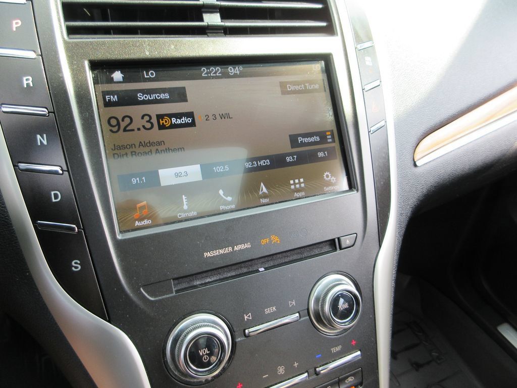 Used 2019 Lincoln MKC Reserve w/ MKC Climate Package AWD/4WD image 29