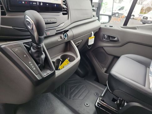 New 2026 Ford Transit 250 Base image 30