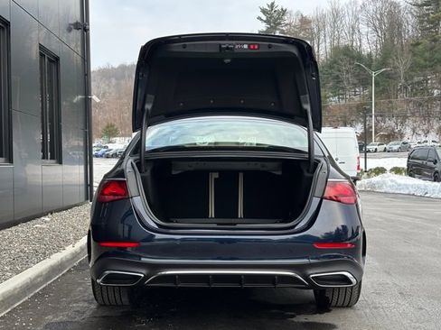 Used 2026 Mercedes-Benz E 350 4MATIC Sedan image 61