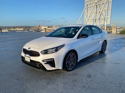 Used 2021 Kia Forte GT image 4