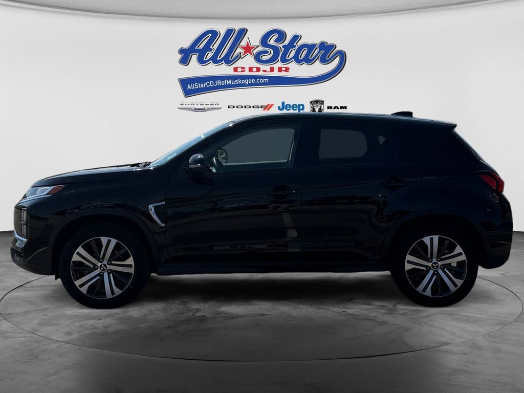 Used 2025 Mitsubishi Outlander Sport SE AWD/4WD image 8