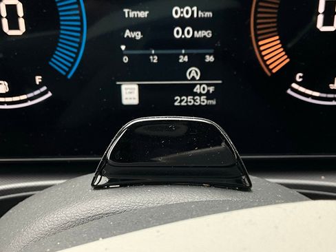 Used 2025 Hyundai Santa Fe SEL image 39