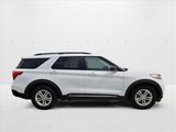 Used 2020 Ford Explorer XLT image 4