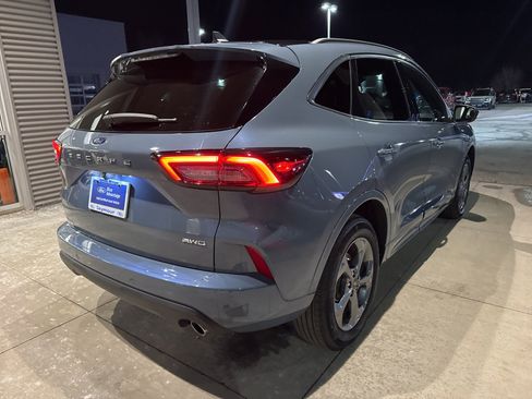 Certified 2023 Ford Escape ST-Line w/ Tech Pack #1 image 8