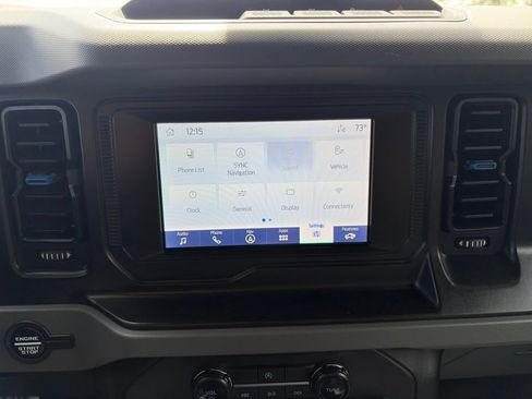 Used 2023 Ford Bronco Black Diamond AWD/4WD image 31
