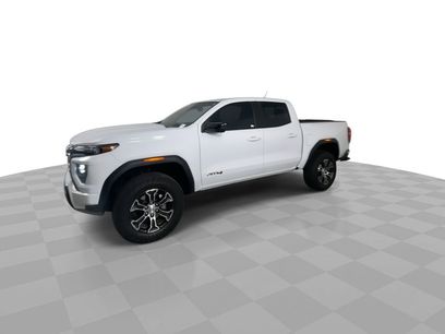 Used 2025 GMC Canyon AT4