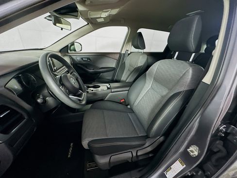 Used 2021 Nissan Rogue S image 13