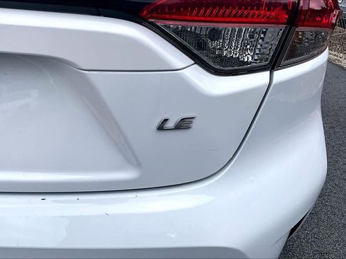 Certified 2024 Toyota Corolla LE FWD image 10