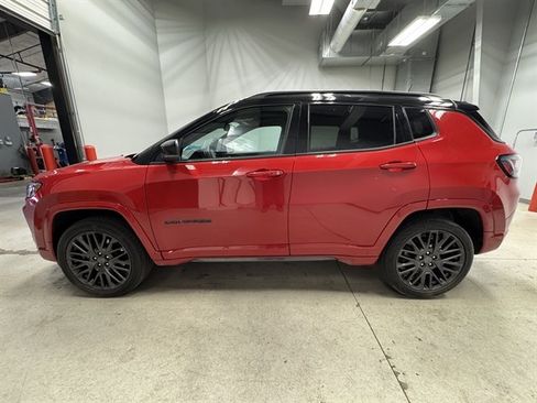 Used 2023 Jeep Compass High Altitude AWD/4WD image 4