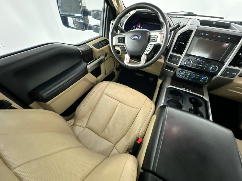 Used 2020 Ford F350 Lariat w/ Lariat Ultimate Package AWD/4WD image 9
