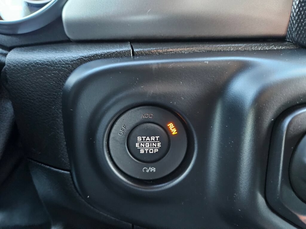 Used 2020 Jeep Wrangler Unlimited Sport S AWD/4WD image 25