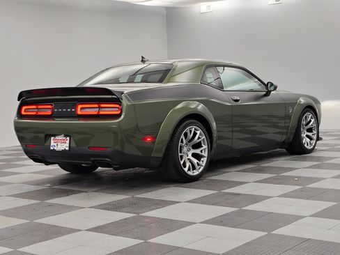 Used 2022 Dodge Challenger SRT Hellcat image 9