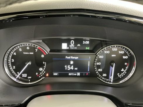 Used 2025 Cadillac XT6 Premium Luxury w/ LPO, Floor Liner Package AWD/4WD image 18