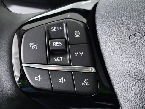 New 2026 Ford Escape SE w/ PHEV Premium Package image 32