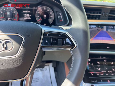 Used 2025 Audi A6 3.0T Premium image 6