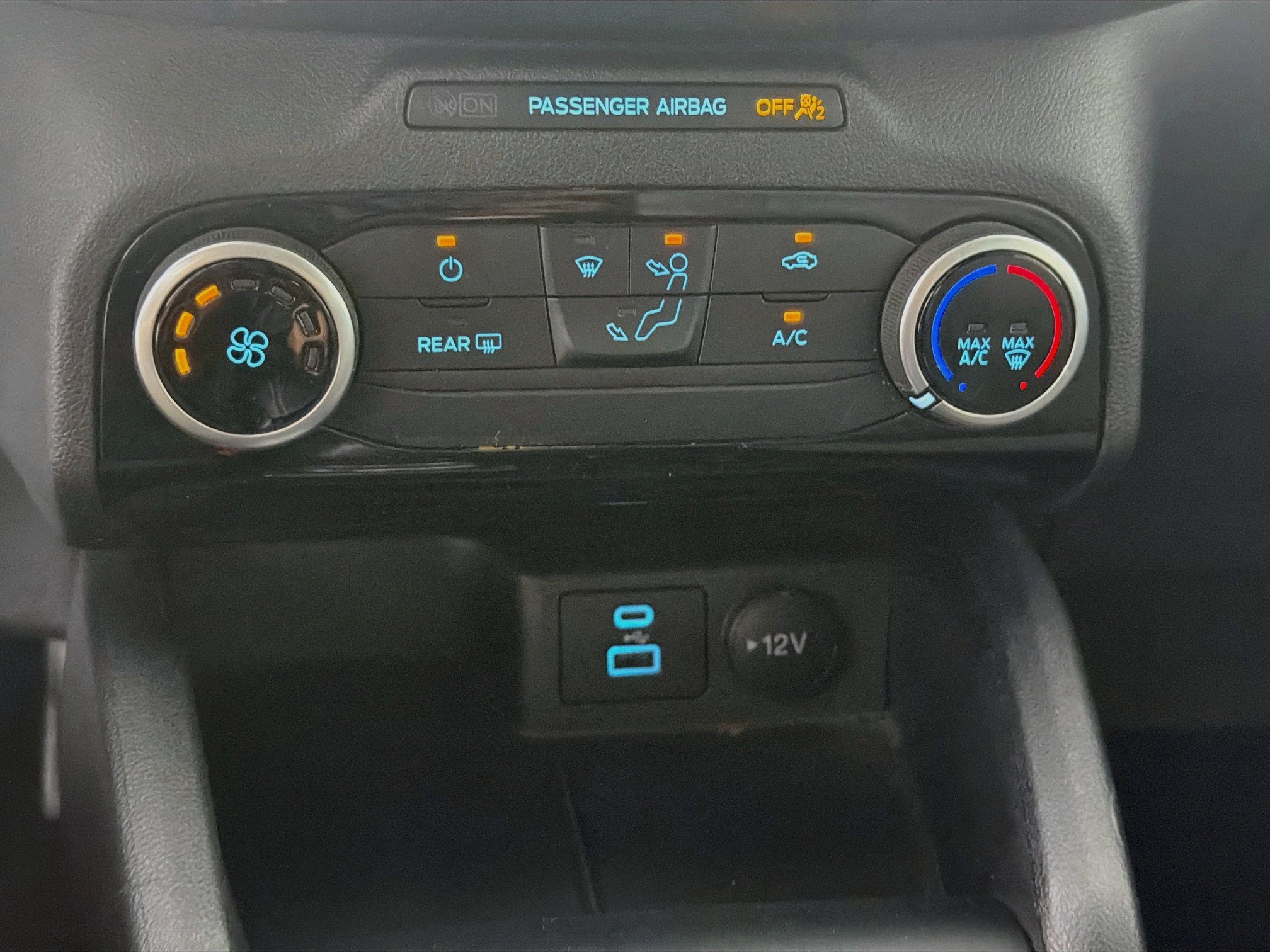 Used 2022 Ford Escape SE FWD image 22