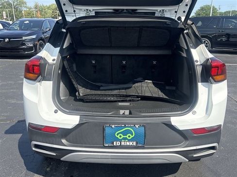 Certified 2024 Buick Encore GX Preferred w/ Comfort Package FWD image 24