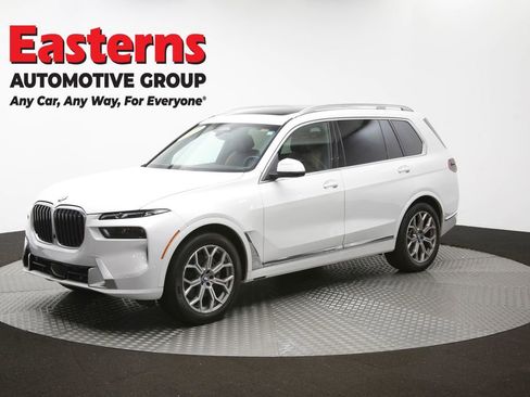 Used 2023 BMW X7 xDrive40i w/ Executive Package AWD/4WD image 61