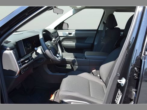 New 2026 Hyundai Santa Fe SE FWD image 10