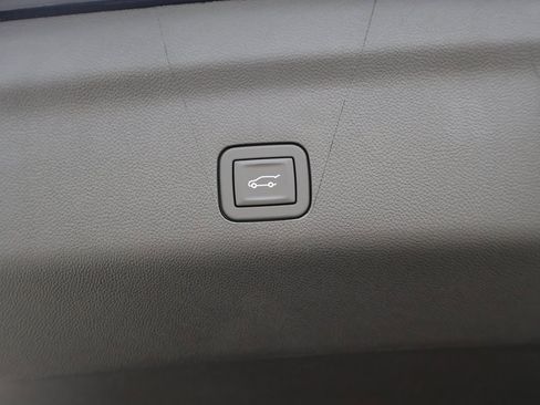 New 2025 Chevrolet Tahoe Premier w/ Sun And Tow Package image 30