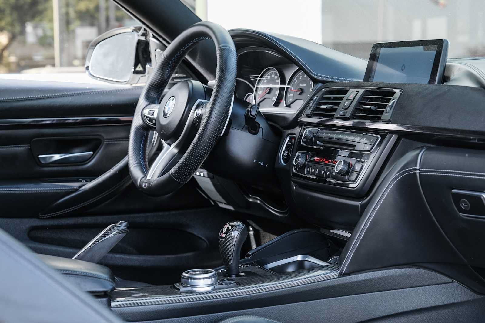 Used 2015 BMW M4 Coupe RWD image 29