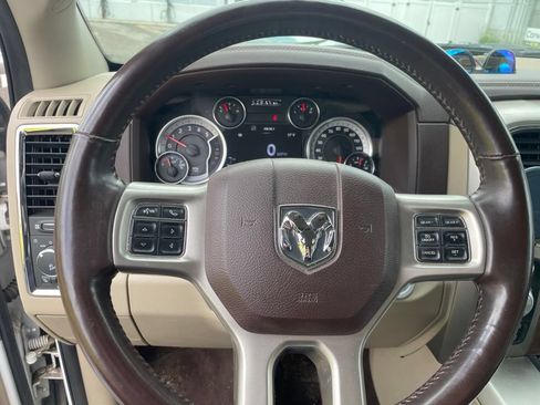 Used 2015 RAM 1500 Laramie w/ Convenience Group AWD/4WD image 14