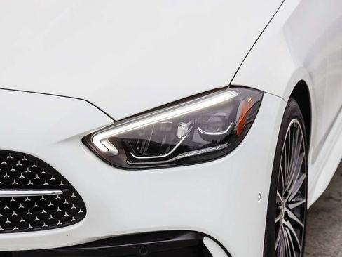 Used 2023 Mercedes-Benz C 300 Sedan image 5