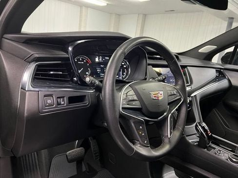 Certified 2024 Cadillac XT5 Premium Luxury FWD image 15