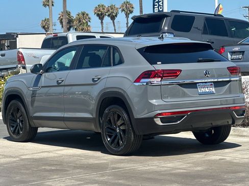 Used 2023 Volkswagen Atlas Cross Sport SE w/ Black Wheel Package FWD image 6