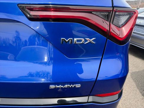 Used 2023 Acura MDX A-Spec image 8
