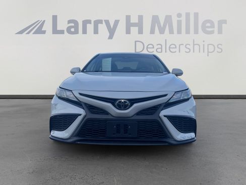 Used 2023 Toyota Camry SE image 8
