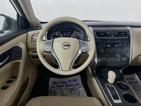Used 2015 Nissan Altima 2.5 S w/ Power Driver Seat Package FWD image 19