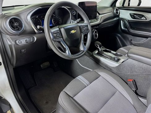 Used 2023 Chevrolet Blazer LT w/ Driver Confidence Package image 7