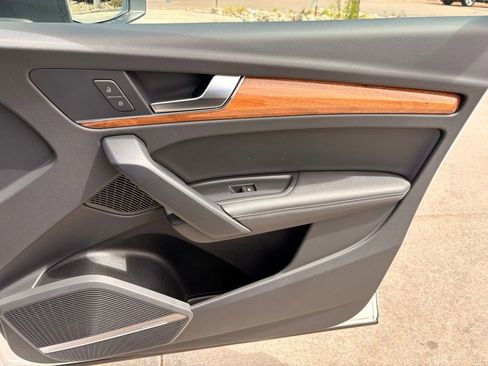 Used 2023 Audi Q5 2.0T Premium Plus image 34