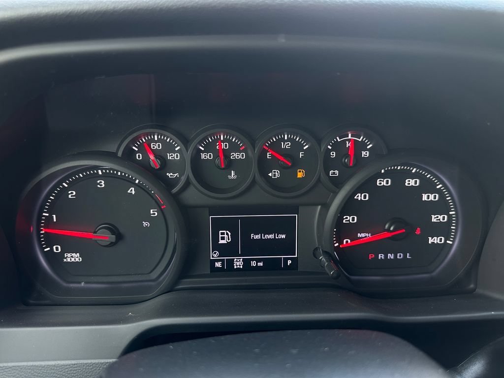 New 2026 Chevrolet Silverado 2500 Custom w/ Custom Value Package AWD/4WD image 17