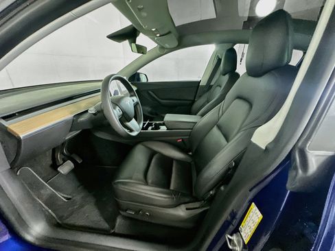 Used 2021 Tesla Model Y Long Range AWD/4WD image 13
