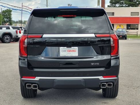 New 2026 GMC Yukon Denali w/ Denali Reserve Package AWD/4WD image 5
