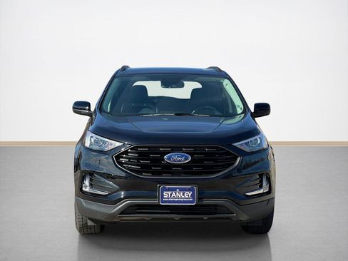 Used 2024 Ford Edge SEL w/ Sport Appearance Package image 2