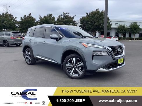Used 2022 Nissan Rogue Platinum w/ Head-Up Display Package FWD image 1