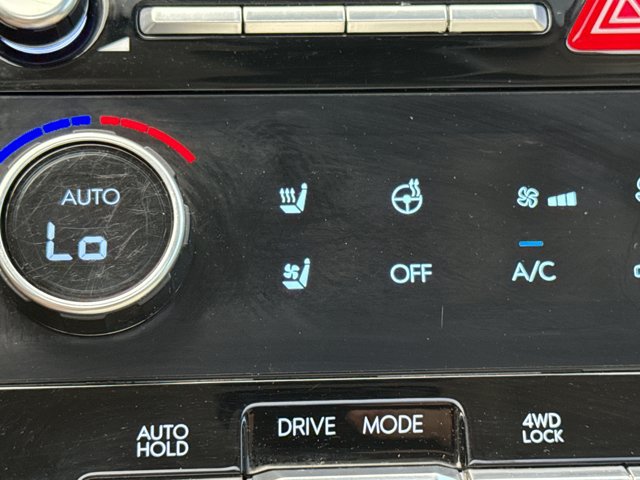 Used 2025 Hyundai Santa Fe Calligraphy AWD/4WD image 23