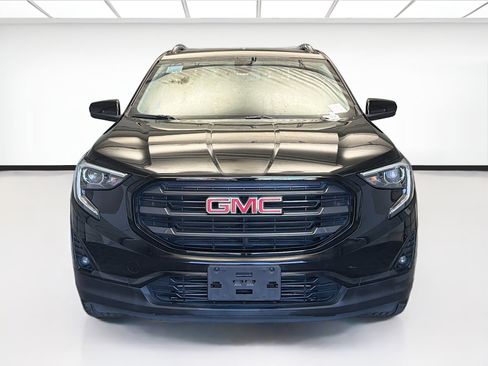 Used 2020 GMC Terrain SLT w/ Preferred Package image 2