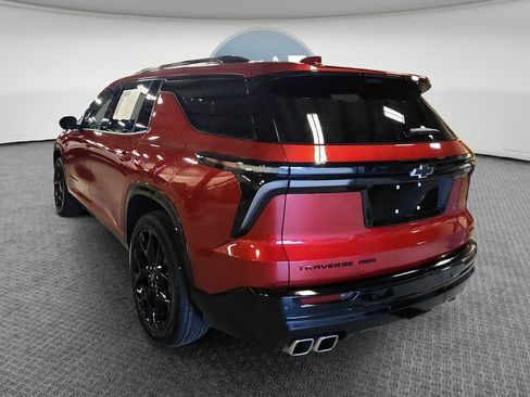 Used 2025 Chevrolet Traverse RS AWD/4WD image 7