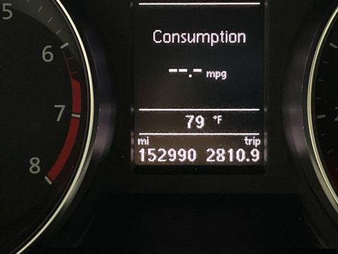 Used 2017 Volkswagen Passat 1.8T R-Line FWD image 39