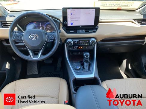 Used 2024 Toyota RAV4 Limited AWD/4WD image 29