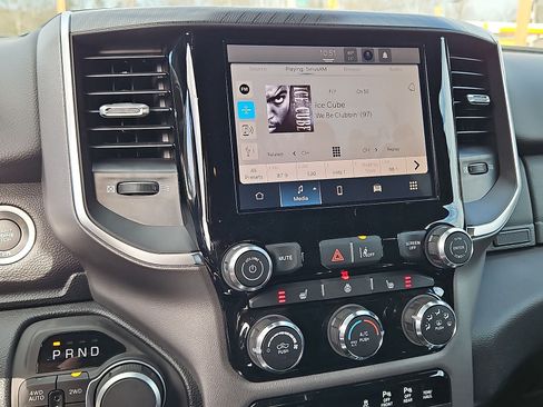 New 2026 RAM 1500 Big Horn AWD/4WD image 16