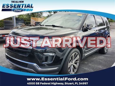 Used 2018 Ford Explorer Limited image 1