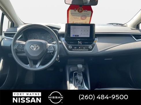 Used 2024 Toyota Corolla LE FWD image 12