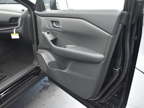 New 2025 Nissan Rogue S FWD image 8