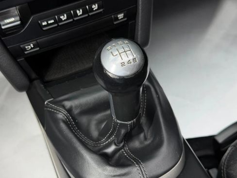 Used 2011 Porsche Boxster RWD image 22