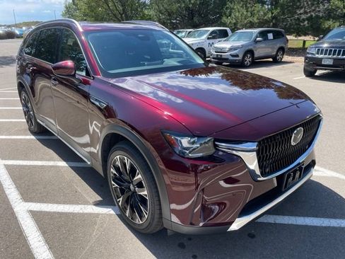 Used 2024 MAZDA CX-90 Plug-In Hybrid w/ Premium Pkg AWD/4WD image 4